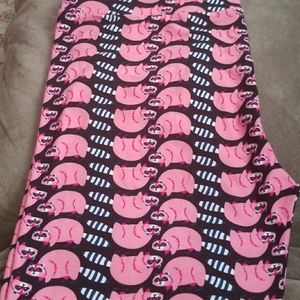Lularoe TC raccoon leggings